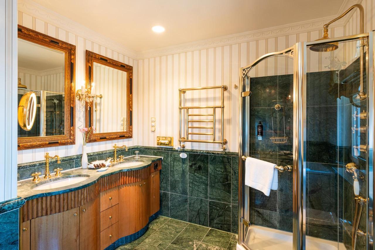 Seetelhotel Ahlbecker Hof Heringsdorf  Bagian luar foto A shower enclosure