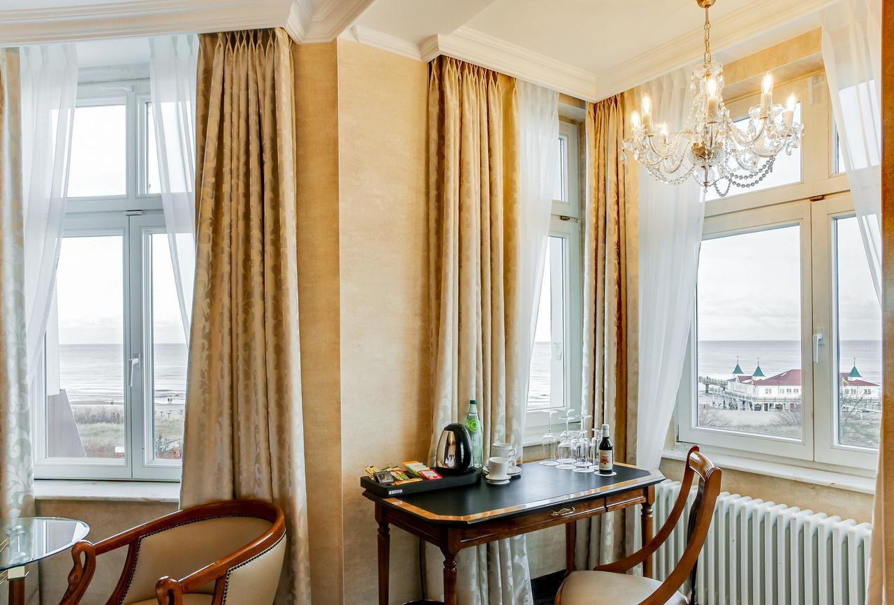 Seetelhotel Ahlbecker Hof Heringsdorf  Bagian luar foto Curtains