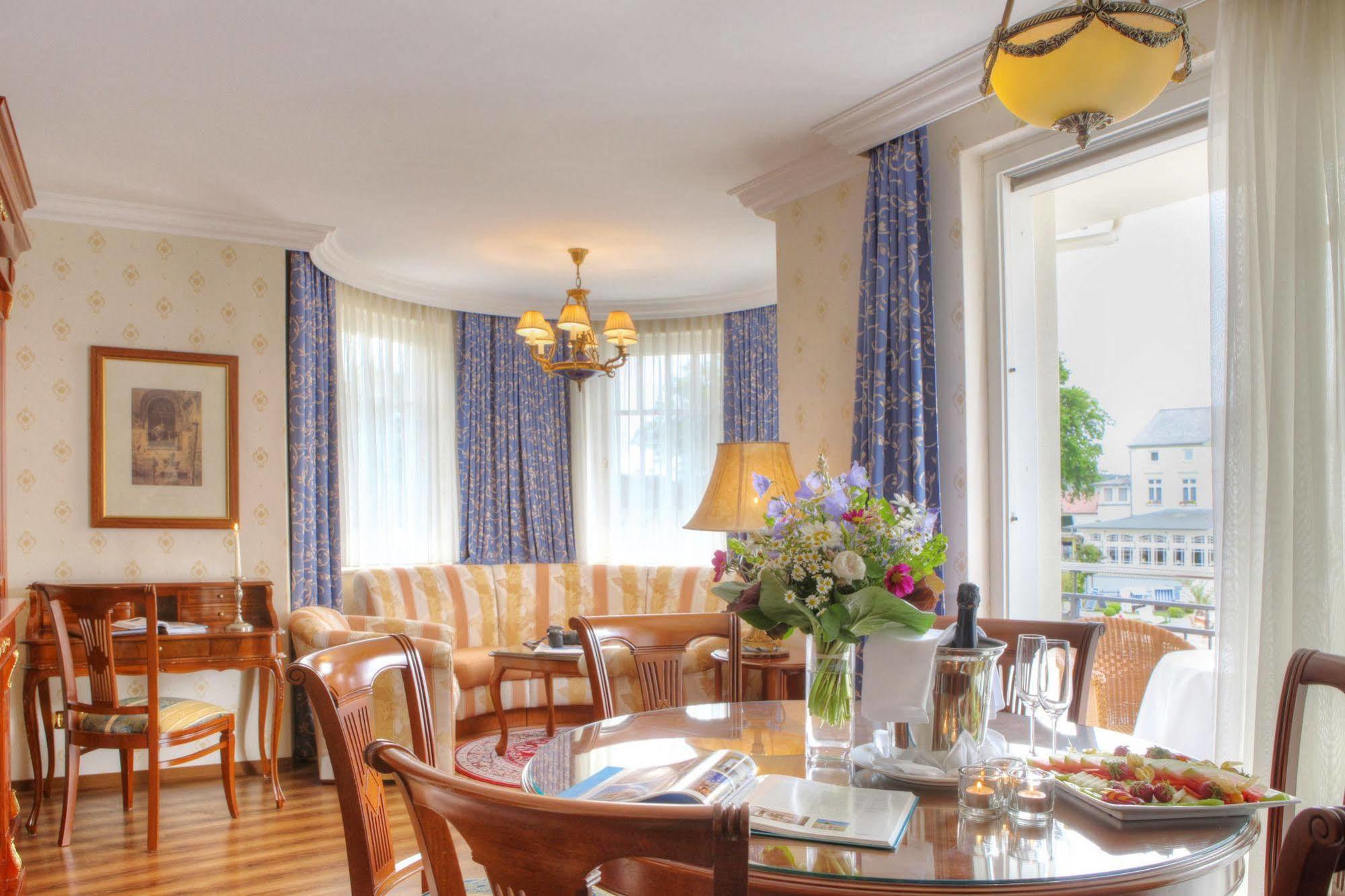 Seetelhotel Ahlbecker Hof Heringsdorf  Bagian luar foto A suite at the Hotel de France