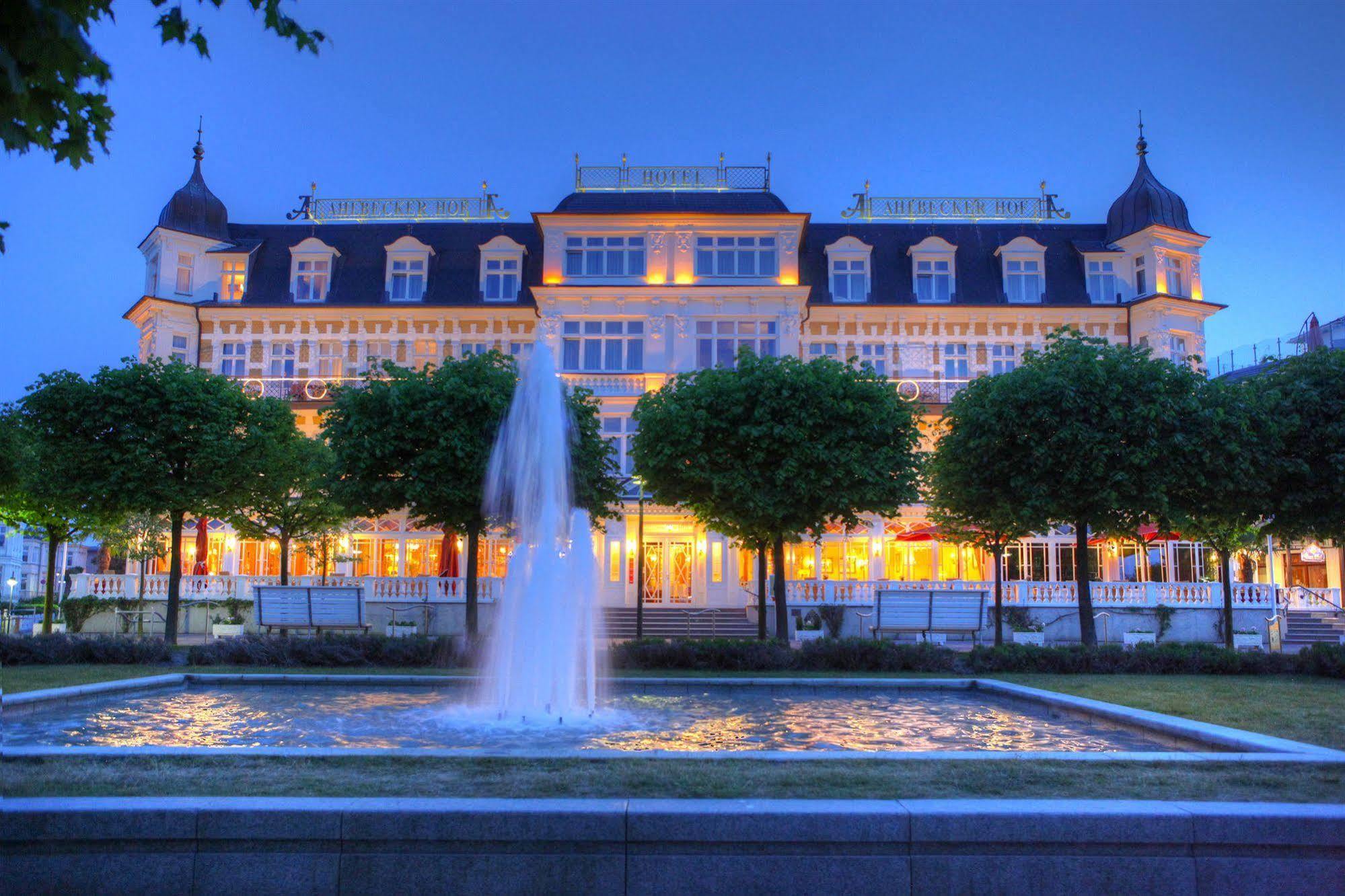 Seetelhotel Ahlbecker Hof Heringsdorf  Bagian luar foto Grand Hotel